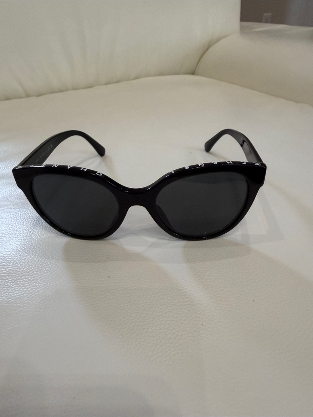 Chanel Butterfly sunglasses - Picture 6 of 7